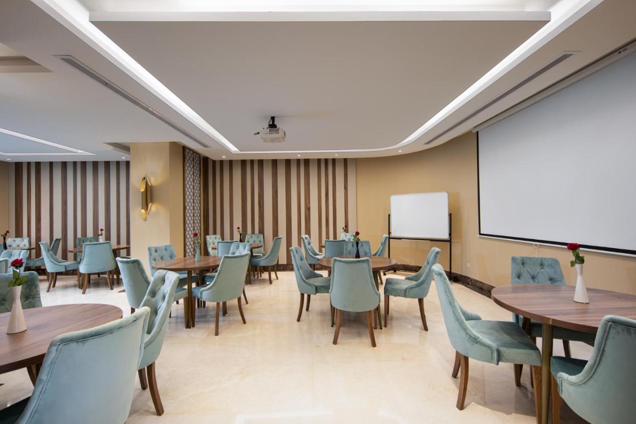 Gladiolus Hotel Jeddah Exterior foto